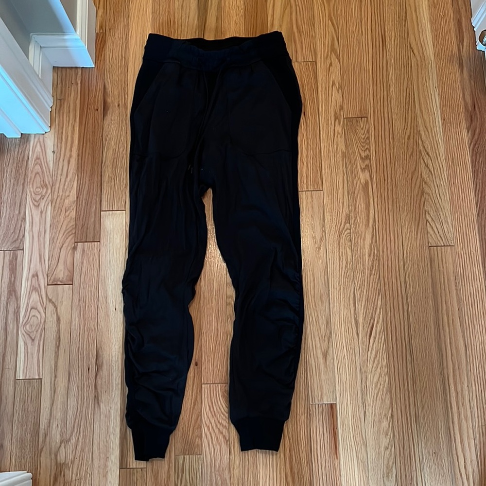 Lululemon Black Trackpant